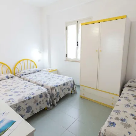 Apartamento Locazione Turistica Esmeraldo-10